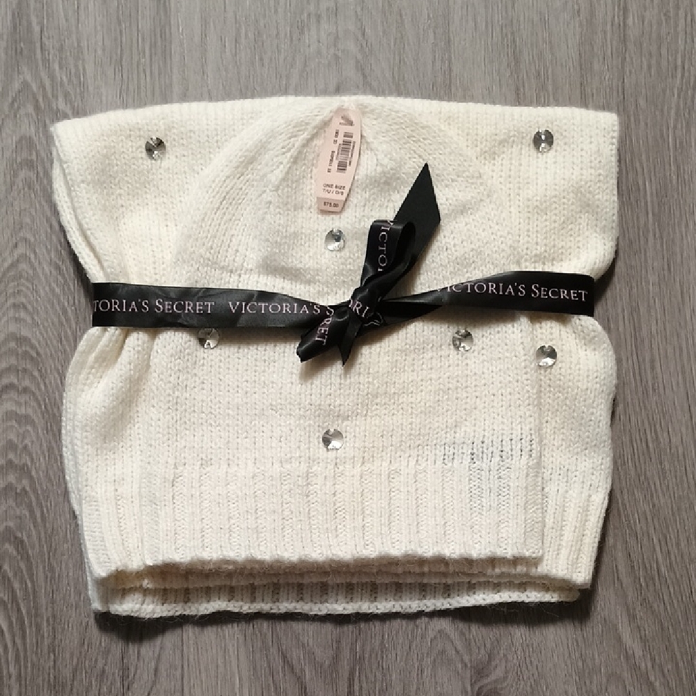 Victoria's Secret White/Cream Knit Beanie and Scarf with Rhinestones.
